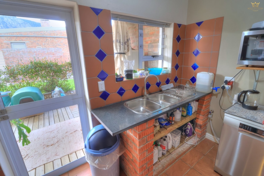 4 Bedroom Property for Sale in Bettys Bay Western Cape